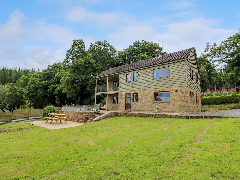 Oak Apple Cottage