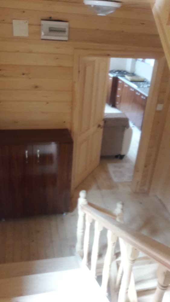 Meleklerin Evi Apart