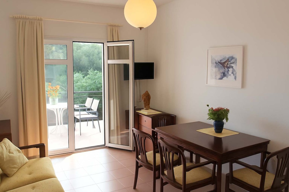 Couples Warm Nook - Thassos Seabreeze Nest