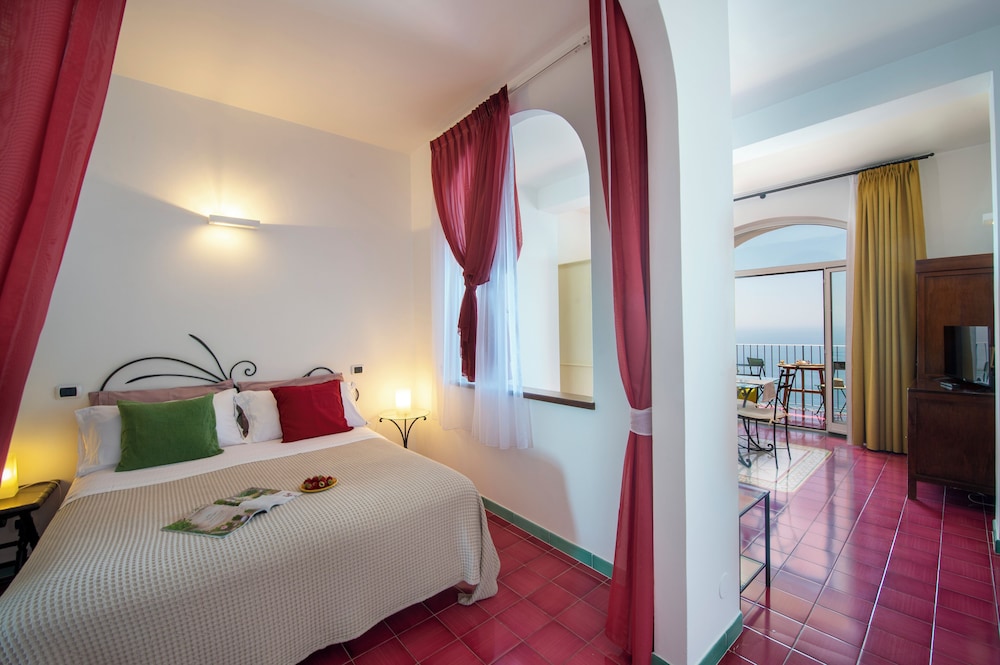 Amalfi residence