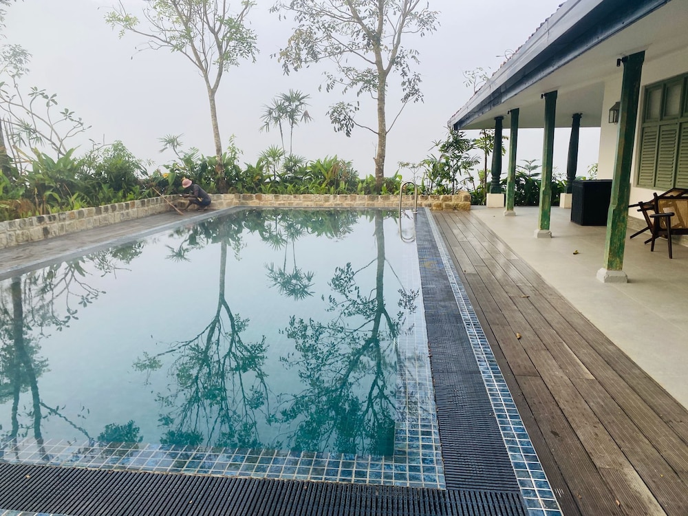 Rain Drops Wellness Villa Sinharaja
