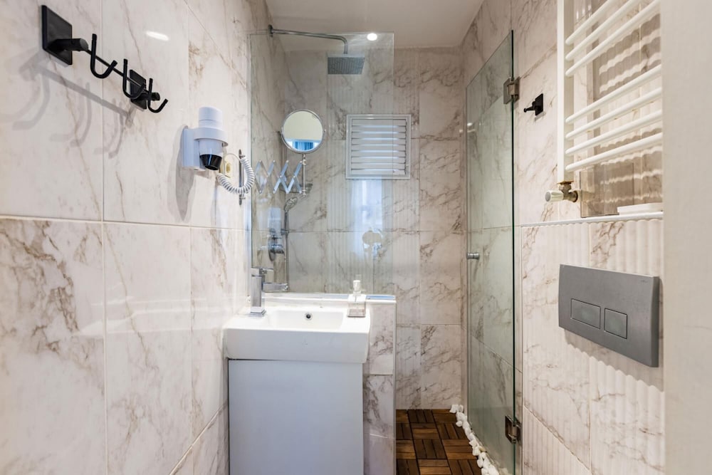 Flat 5 Min Walk to Taksim Square in Beyoglu