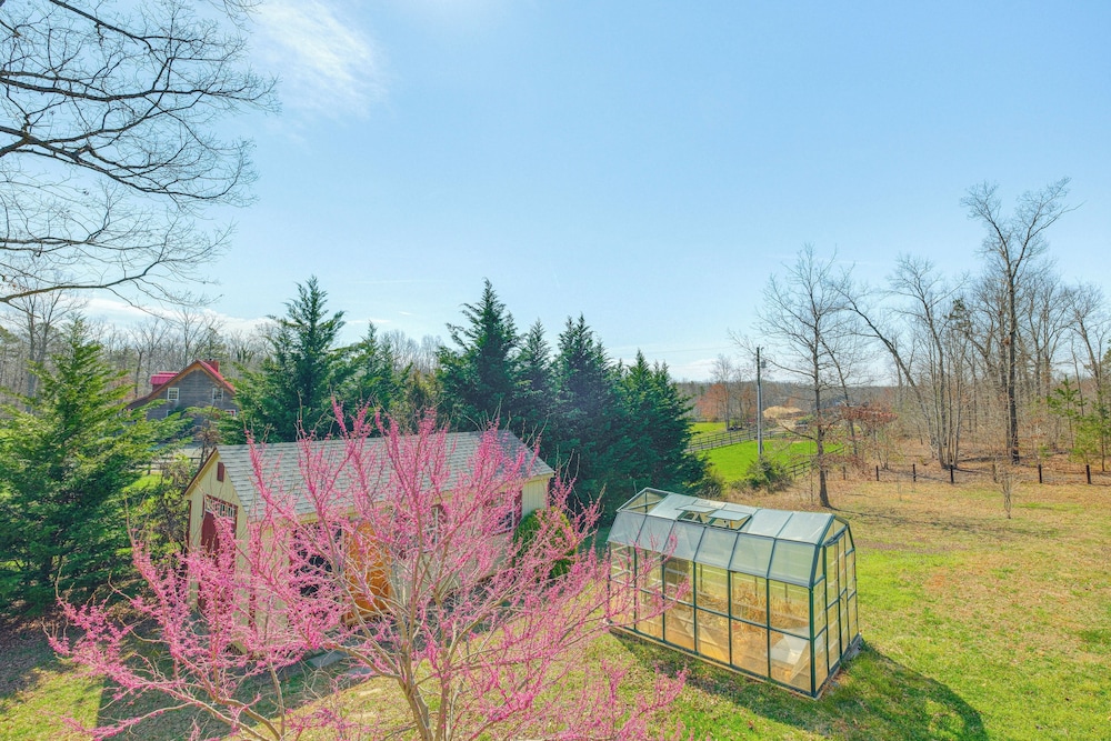 Private Deck & Views: Rural Virginia Escape