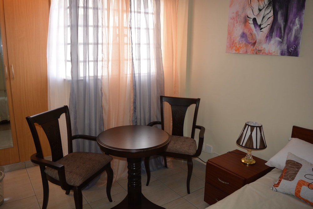 Eron Hotel