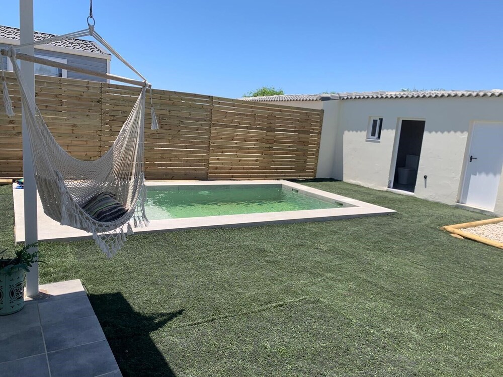 Amplia casa para 6 con piscina