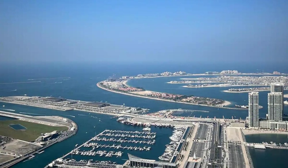 Marina Palm View Hostel - DHostels