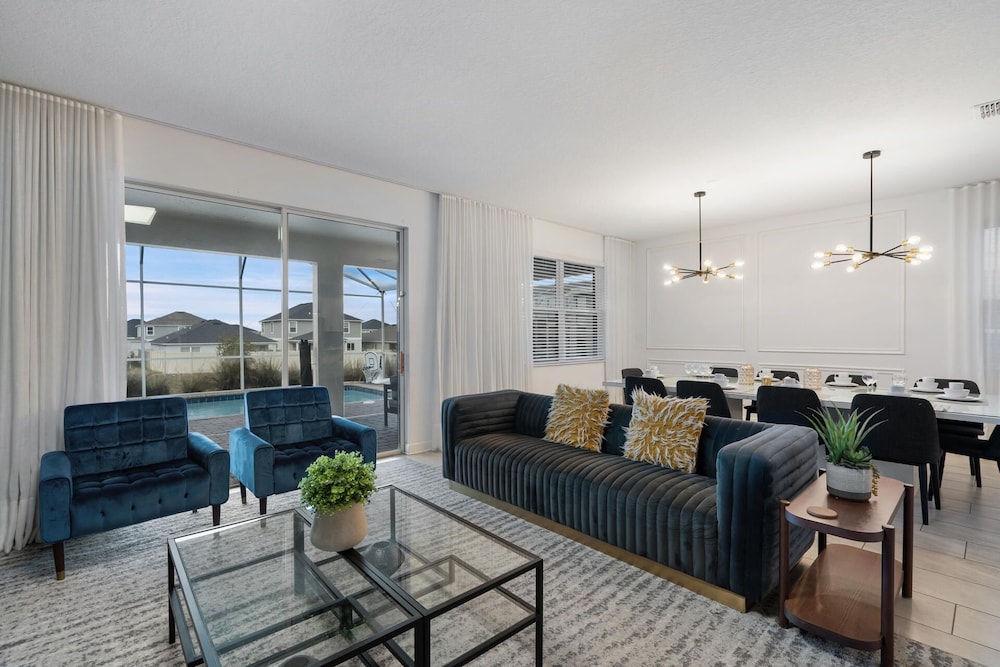 Championsgate 9 Bedroom Pool Home with Game Room 9 Home
