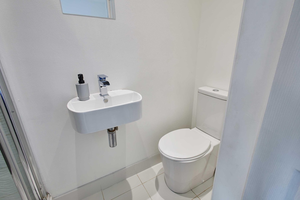Host Stay York City House