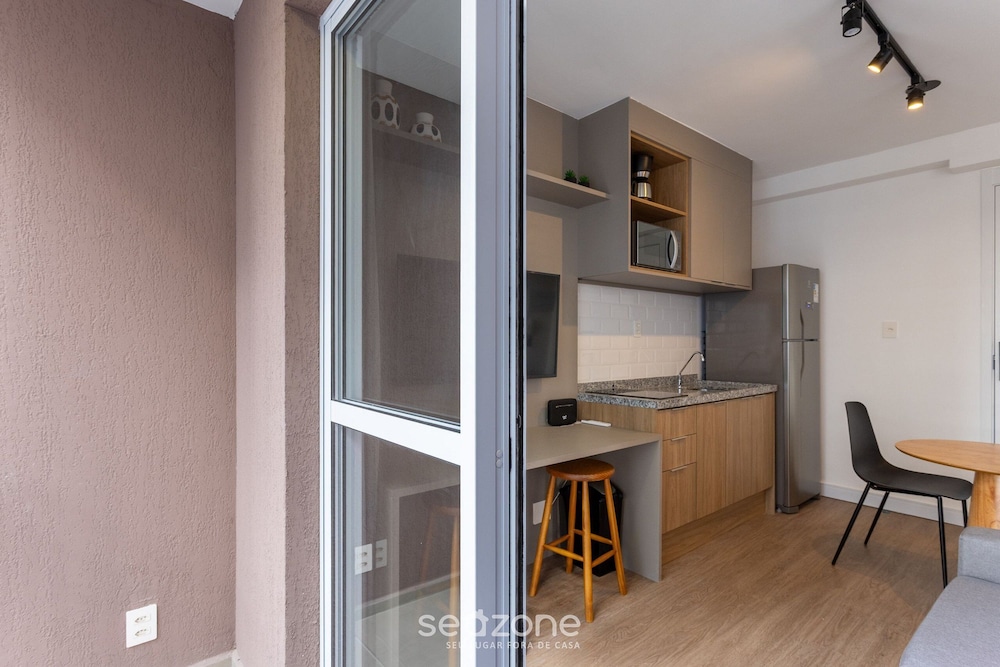 Modern Studios 500m From the Metro in Pinheiros - CPM