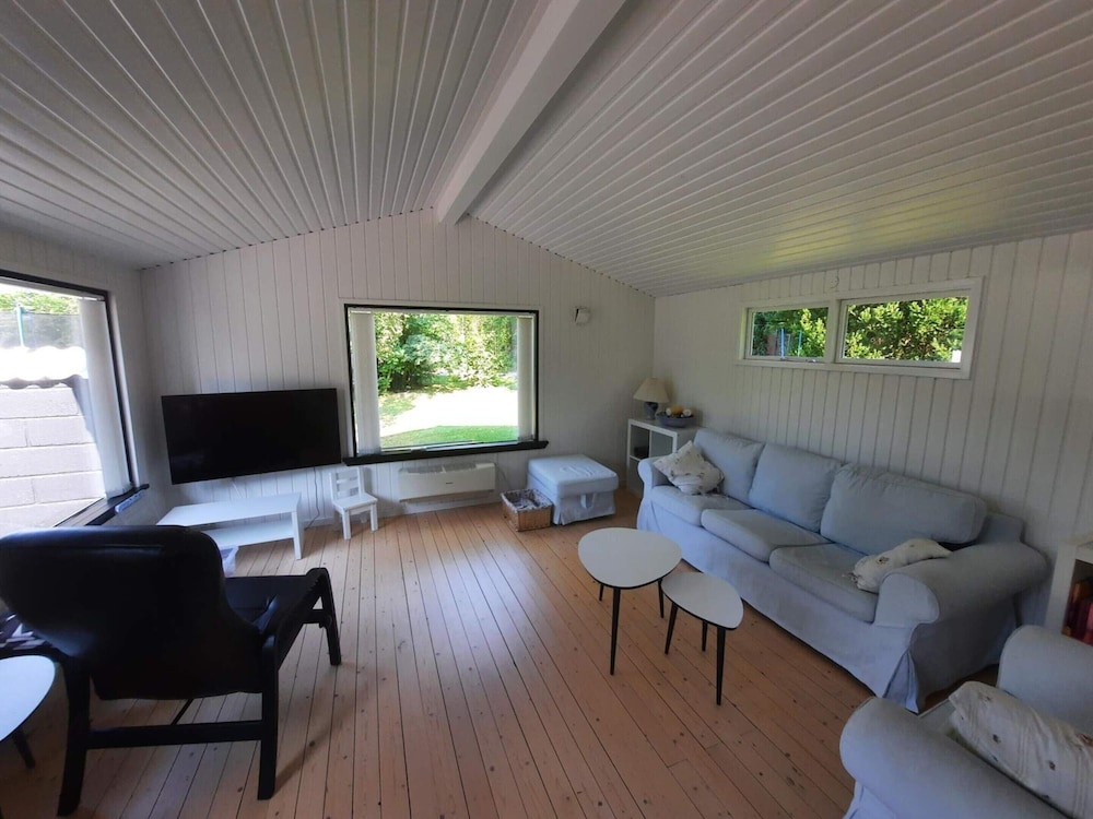 8 Person Holiday Home in Asnaes