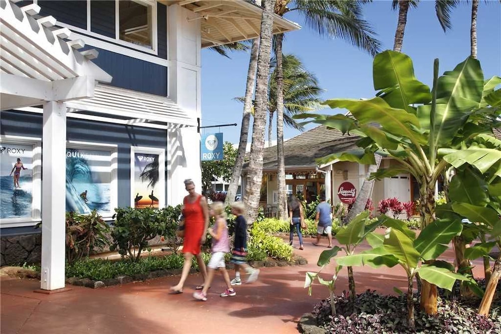 Regency 823 Condo