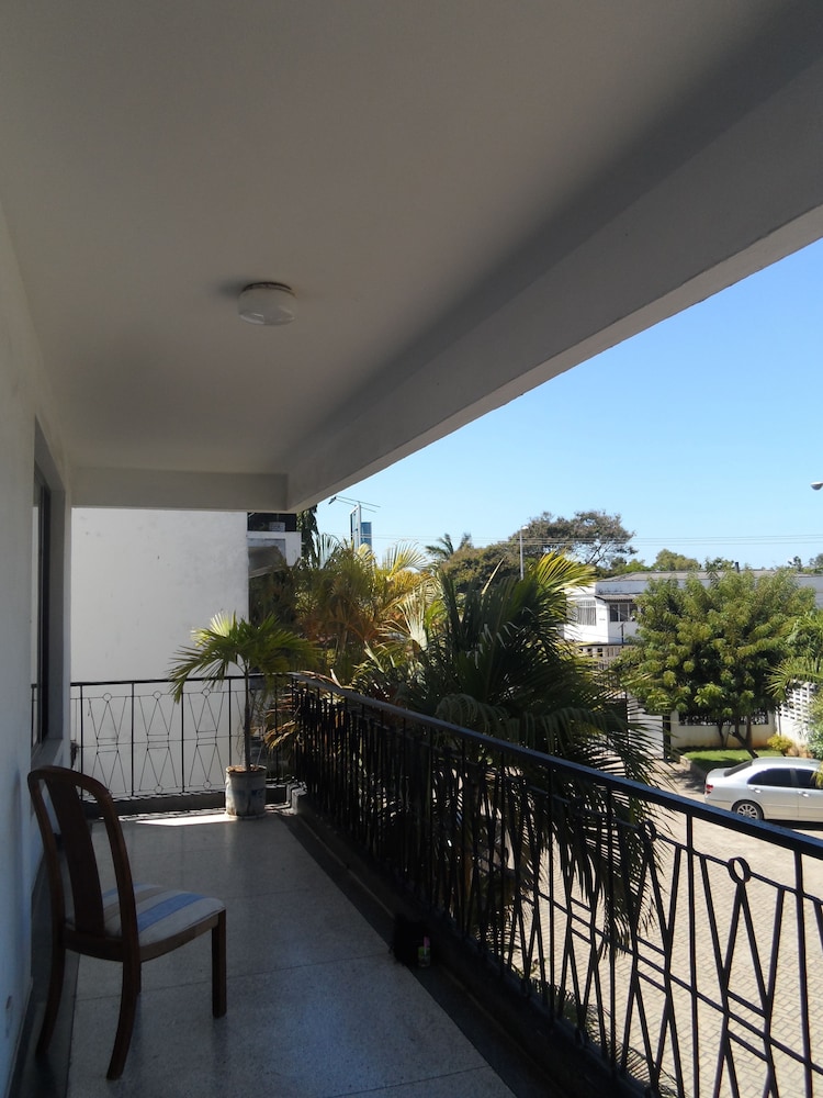 Upanga B&B - UN Road