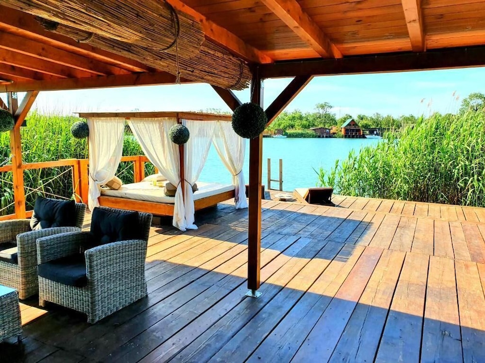 Photo 41