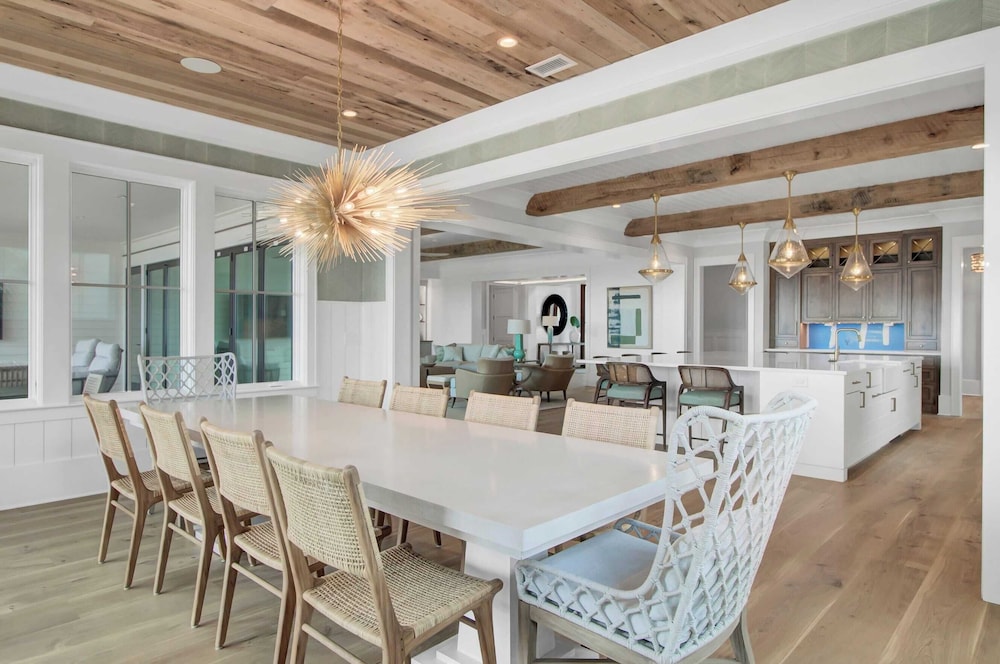 3108 Palm by Avantstay Oceanfront, Private Pool, Incredible Views