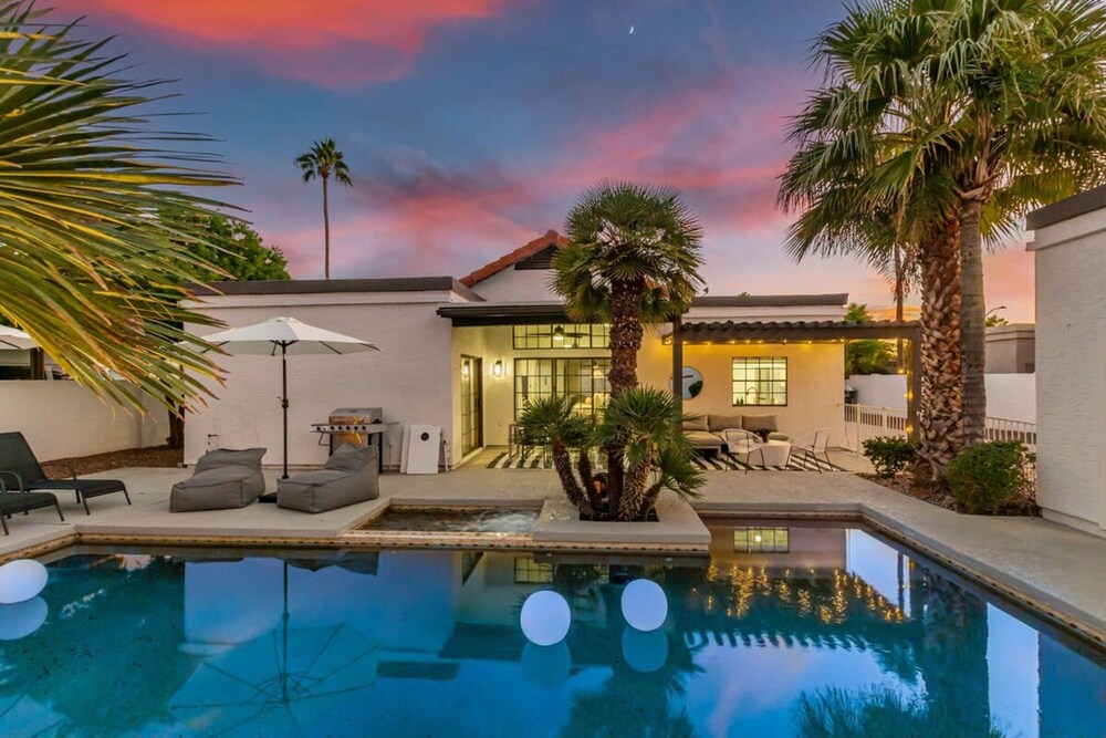 Modern-terranean Retreat 2 Masters Pool Spa Games