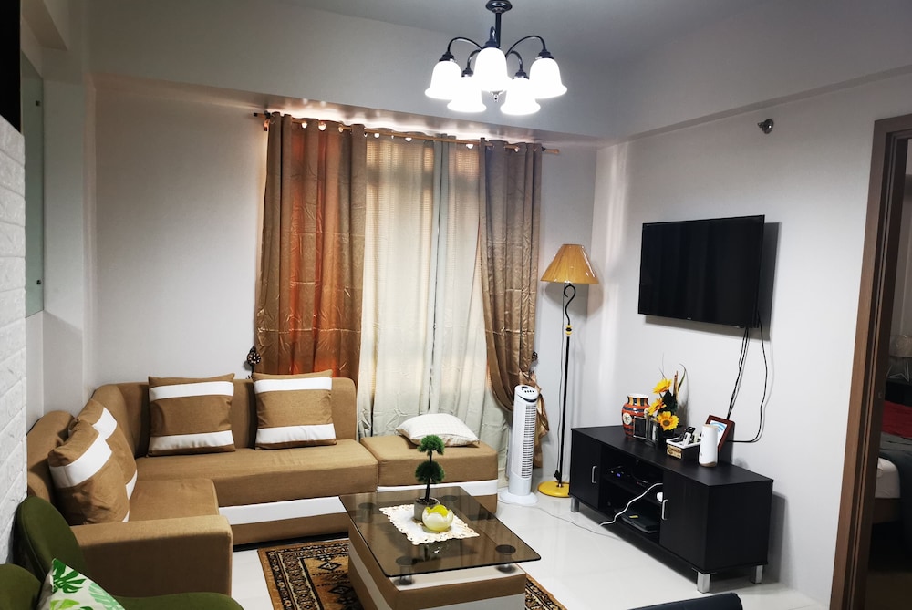 Cecillian Place Condotel view 3