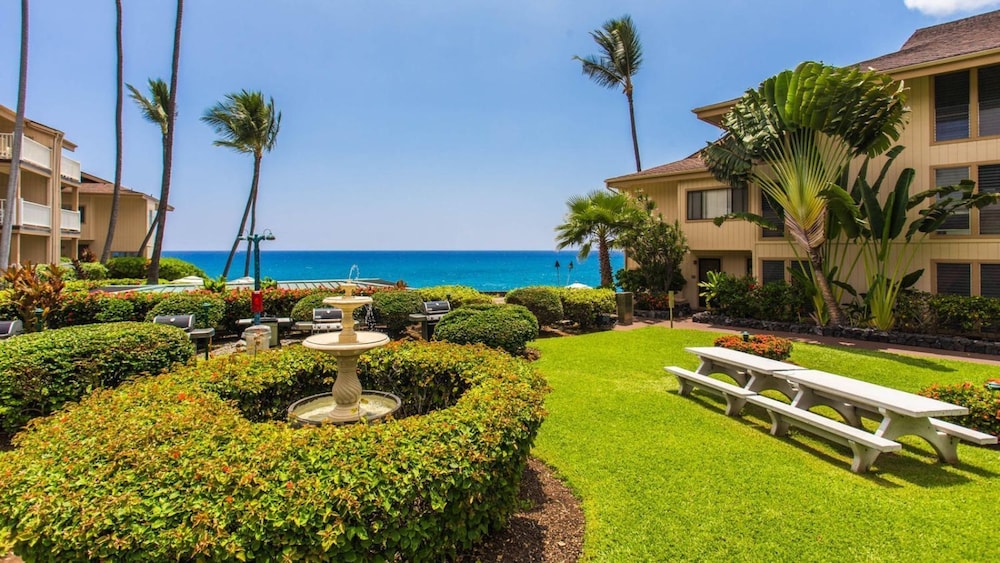 Top Floor - Direct Ocean Front View - Air-conditioned - Vrkcv