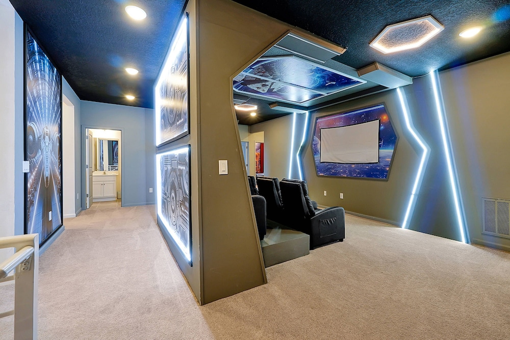 Luxury and Sophisticated 15 BR Ensuite