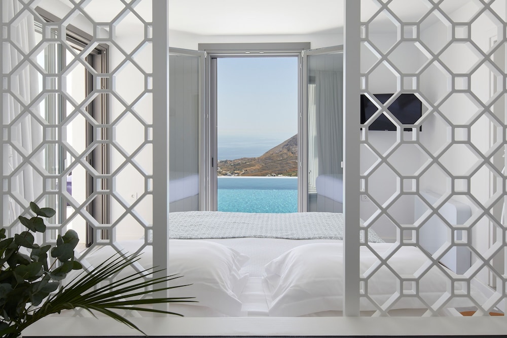 Kamini Santorini Luxury Villas photo 3