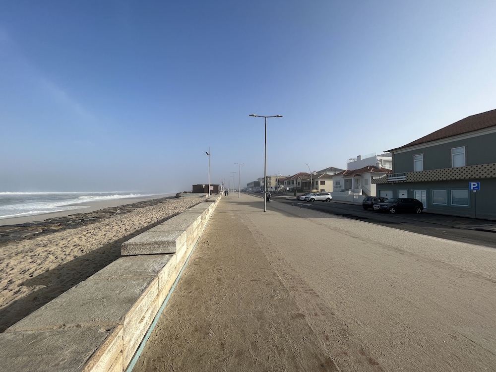 Photo 33