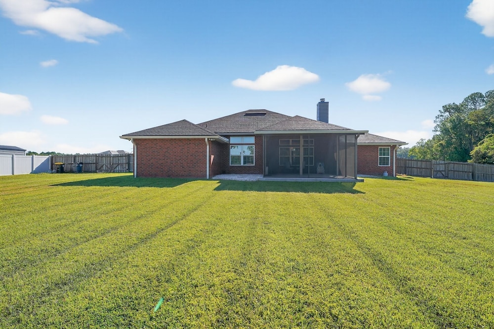 Floridays Manor 4 Bedroom Home