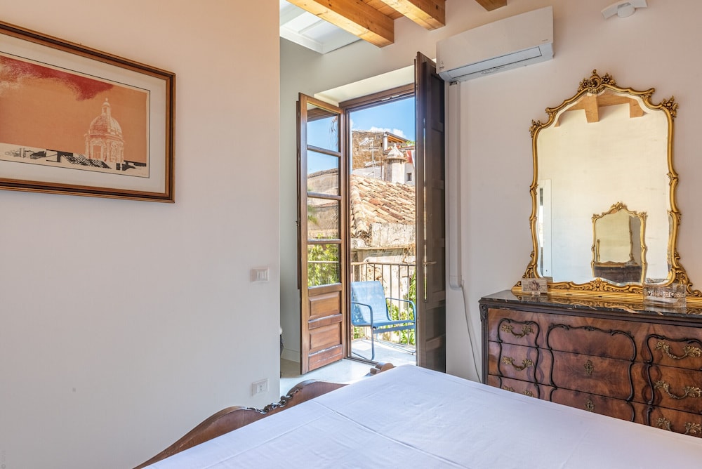 San Salvatore Apartment by Wonderful Italy