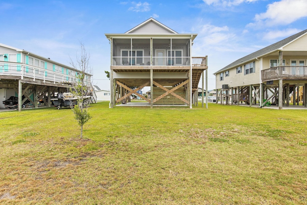 Perfectly Seasun'd by Topsail Realty