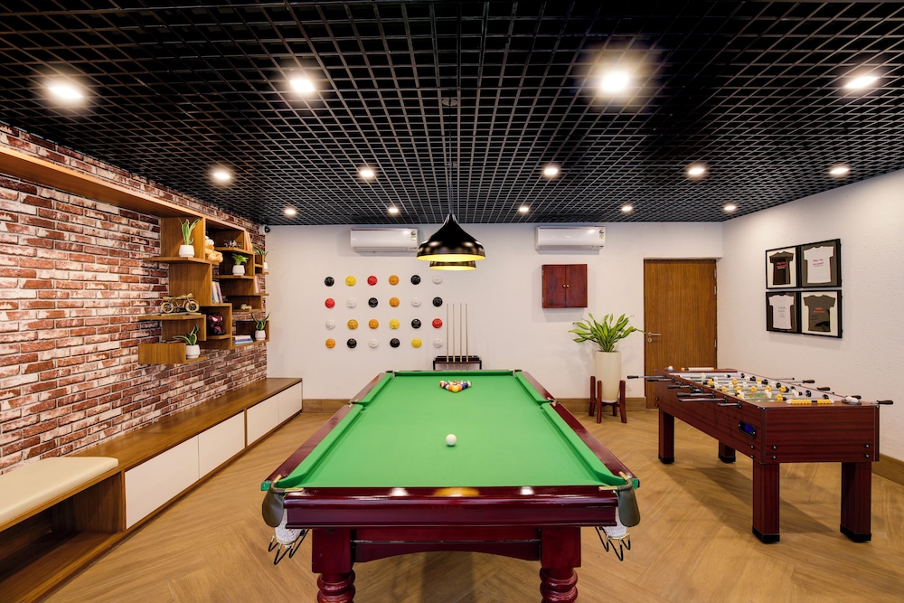 Lemon Tree Suites Gurugram