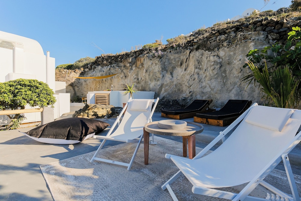 SunSea Living Suites