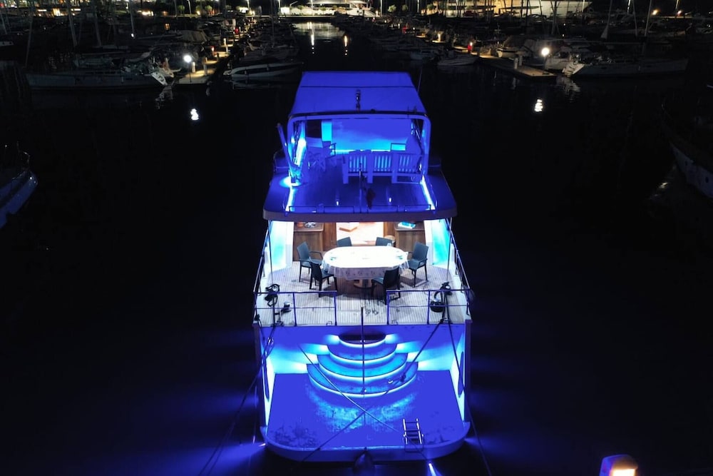 Welcom to Yacht di Lusso photo 5