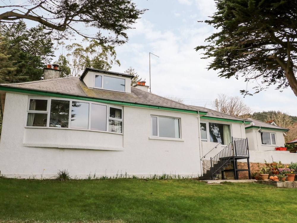 Rocklea Seaside Cottage