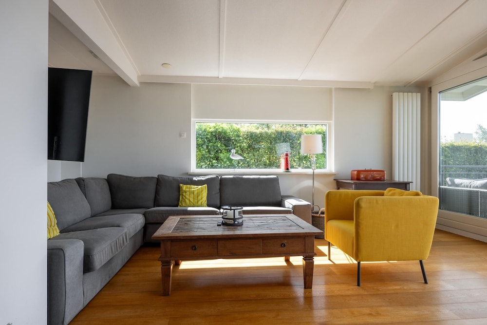 Holiday Home Near Veerse Meer With Terrace