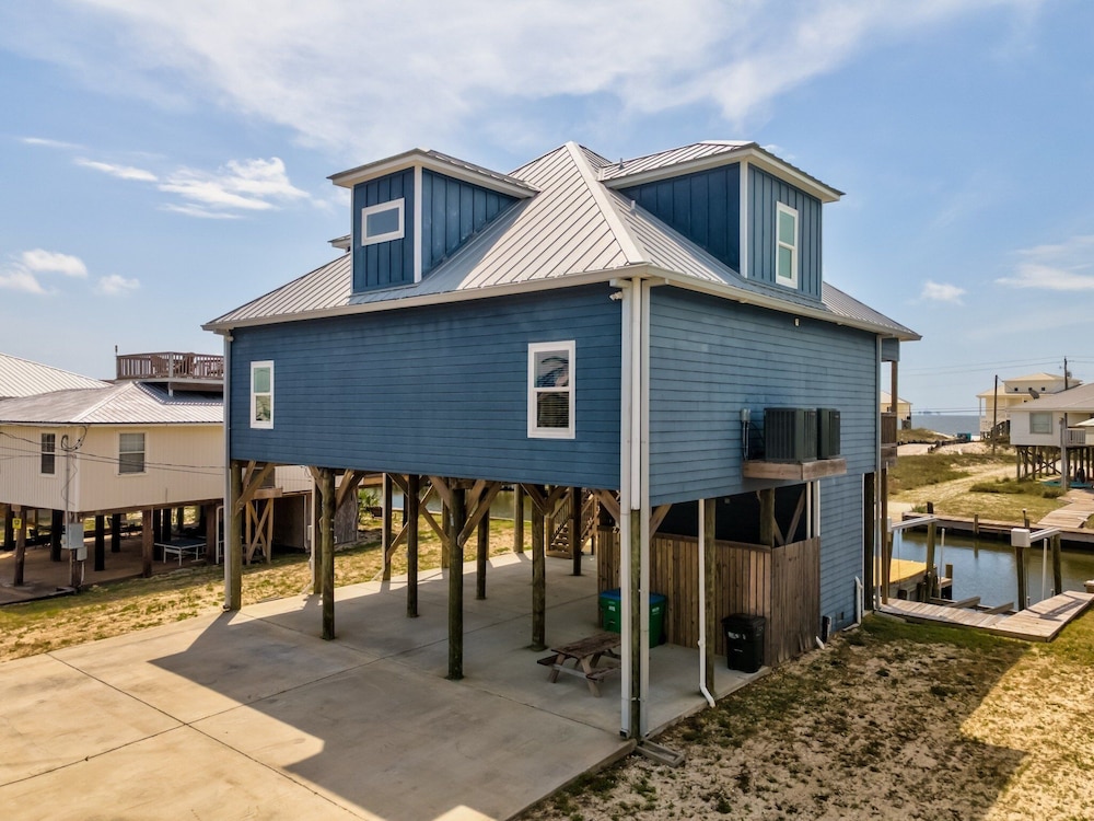 Coastal Château - 2239 Mallard St 6 Bedroom Home
