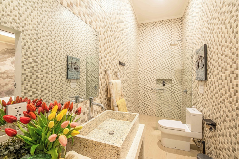 Beautiful 3BR Center Seminyak