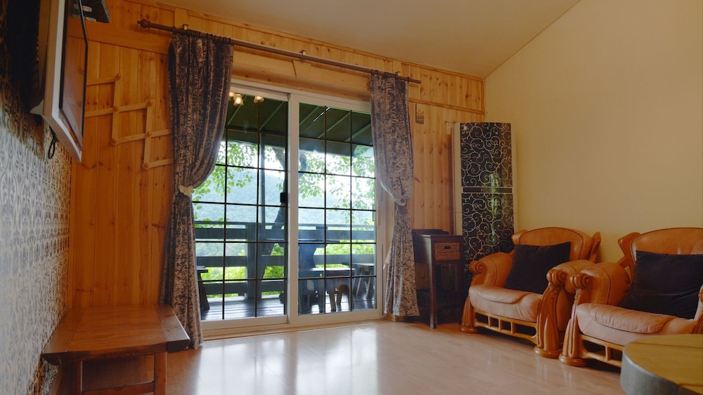 Sicily Pension