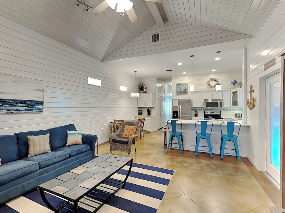 Sea Monkee by Silver Sands Vacation Rentals