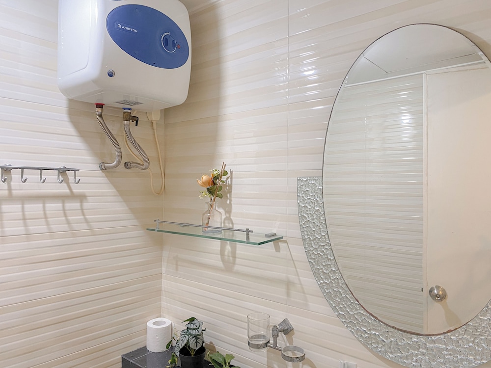 2Br Near Baywalk Mall Apartment At Green Bay Pluit