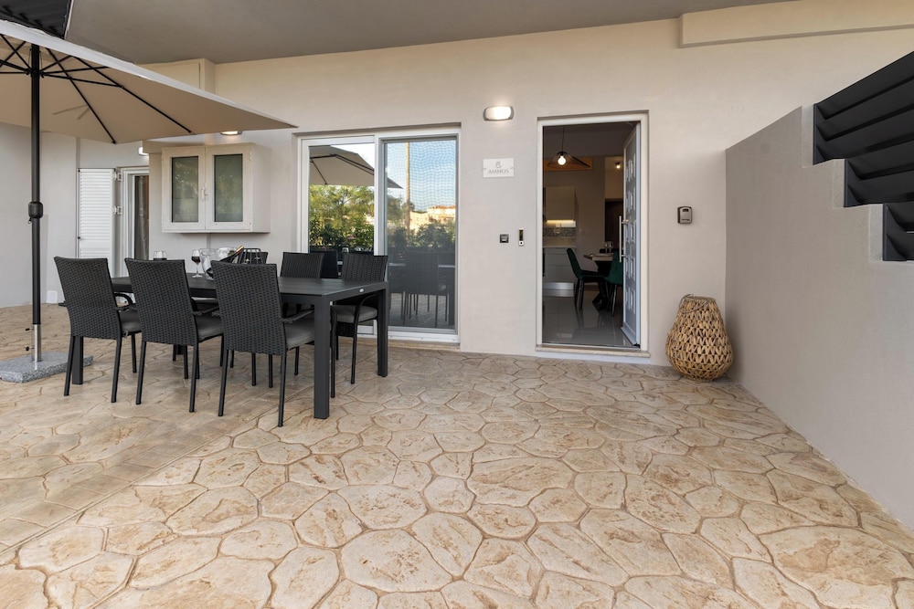 Palea Luxury Living