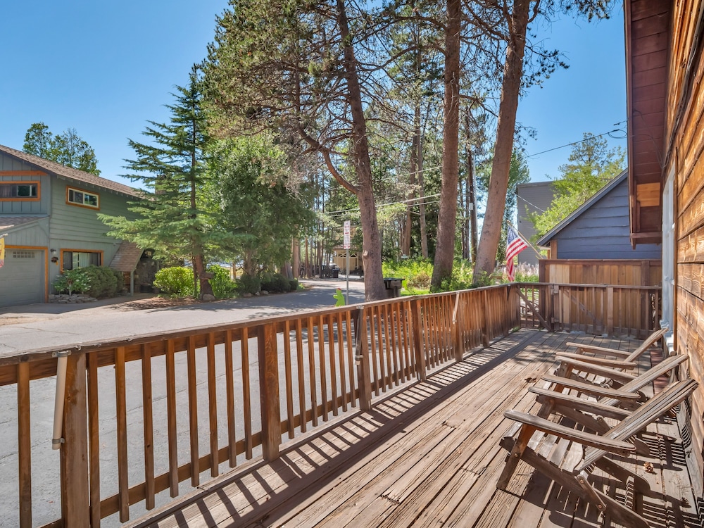 851h Tahoe Classic Cabin Near The Beach 2 Bedroom Cabin