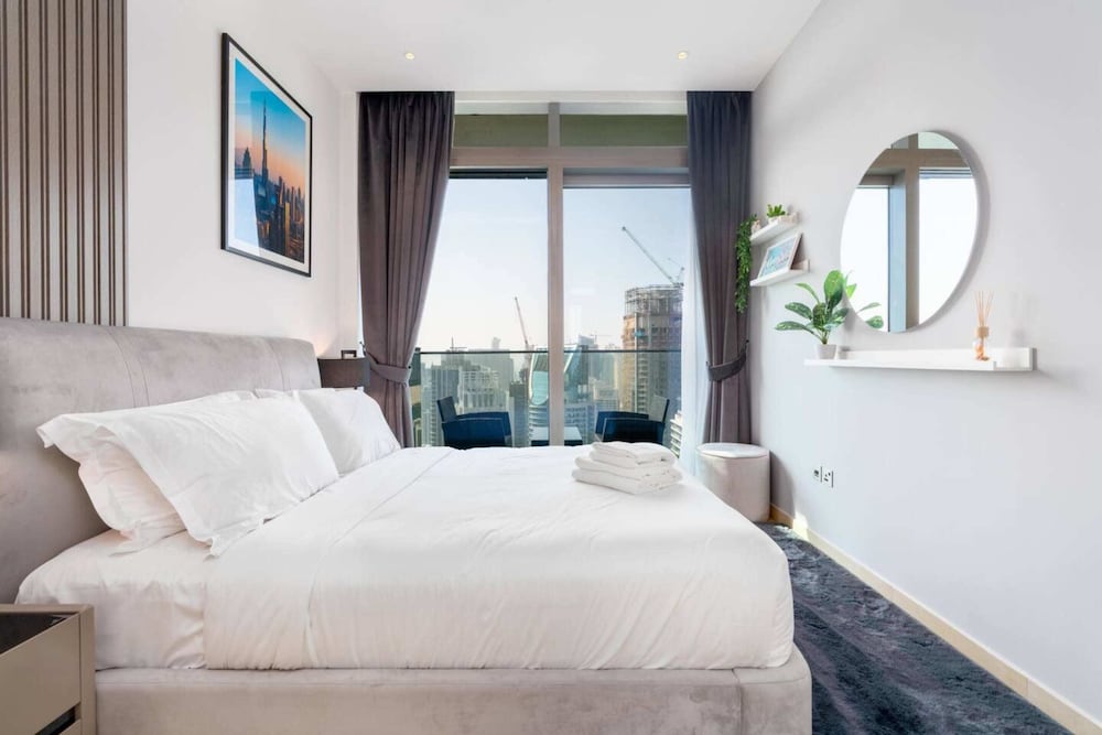 Stunning 1BD Apartment 15mins to Marina Promenade!
