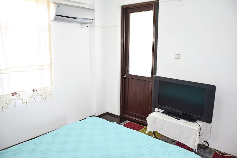 Telmessos Tatil Köyü by Turkish Lettings view 4