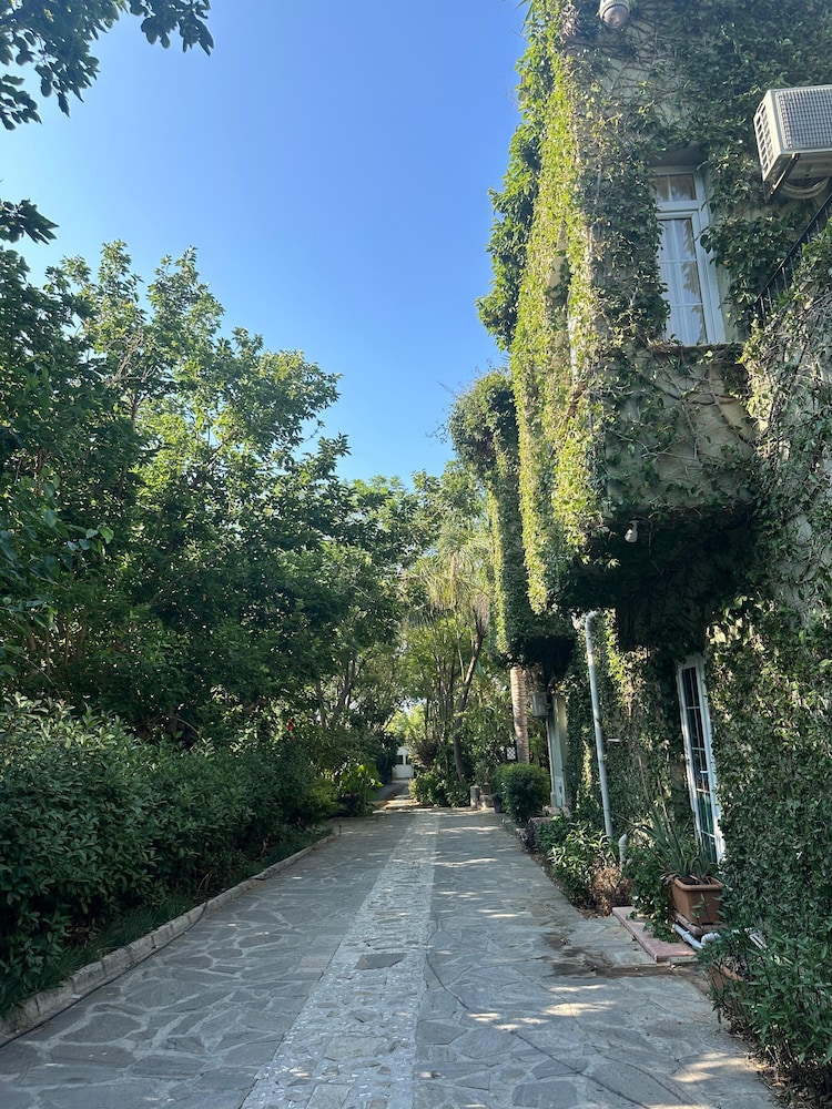 Babil Bahçeleri Butik Hotel & Cafe