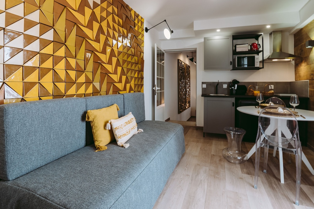 19 Tile Ceramic Concept - by Unlock Hotels