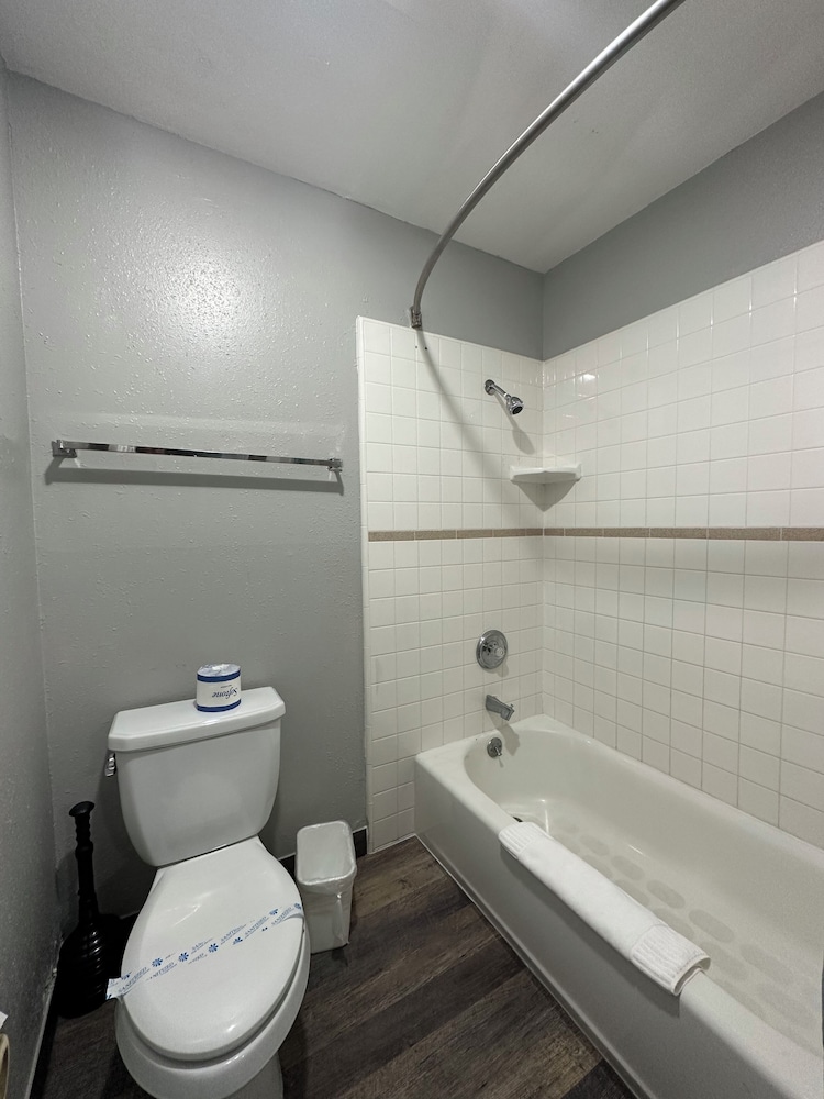 Lake Tahoe Vacations - Lake Ridge Hotel - Property Image 20