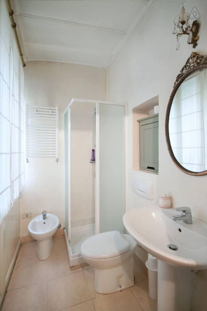 dHomes -Apartments Rooms- Galleria Gold