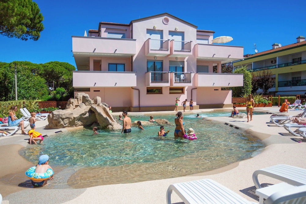 Bosco Canoro Resort