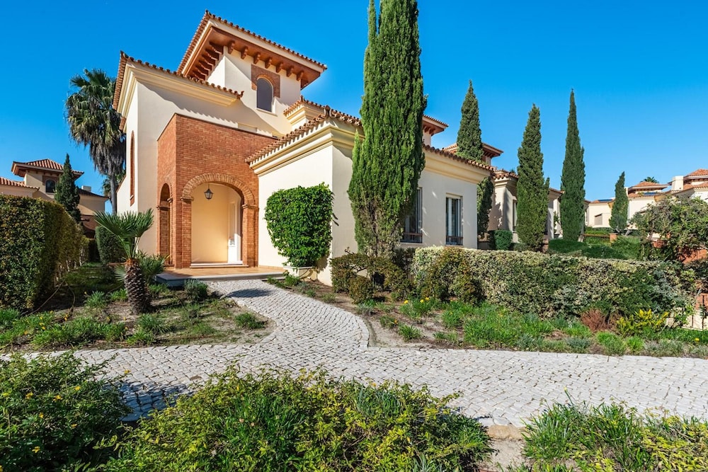 Villa Monte Rei 7 in Vila Nova de Cacela