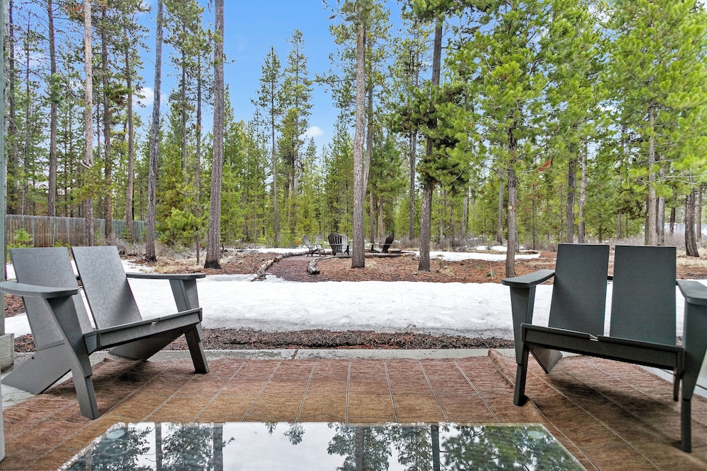 Moonlit Forest Retreat - Fireside Nights
