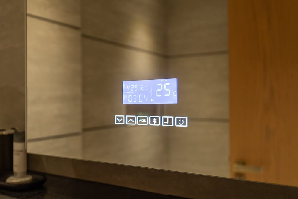 A Premium and Modern Studio in The Autograph JVC
