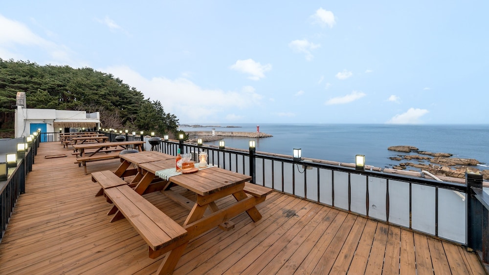Goseong Napoli House Pension
